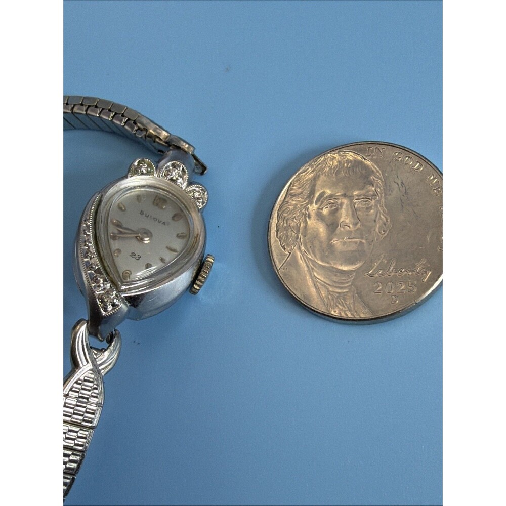 Vintage Women Bulova Watch Mechanical 10Kt White Gold Plated, Keeps Great Time - Picture 6 of 7
